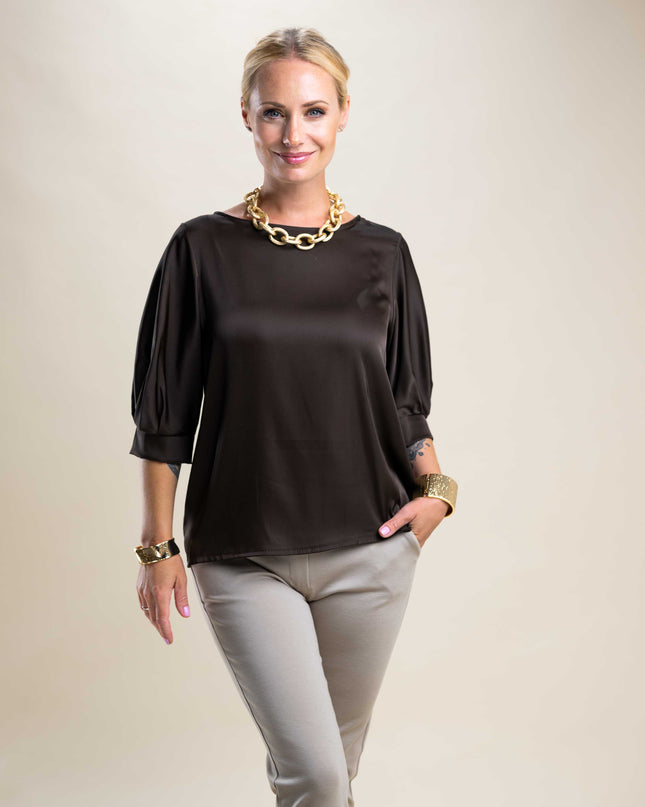 Rjava bluza s 3/4 rokavi