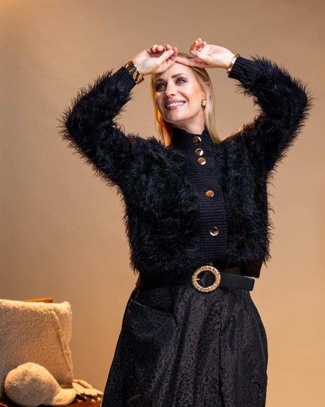 Črno krilo z živalskim vzorcem