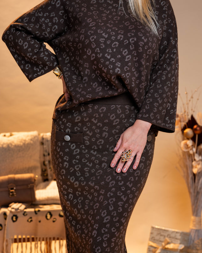 Rjavo midi pleteno krilo z živalskim vzorcem