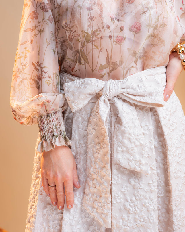 Modno krilo s cvetličnim vzorcem