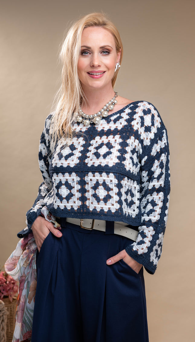 Pleten modro bel pulover