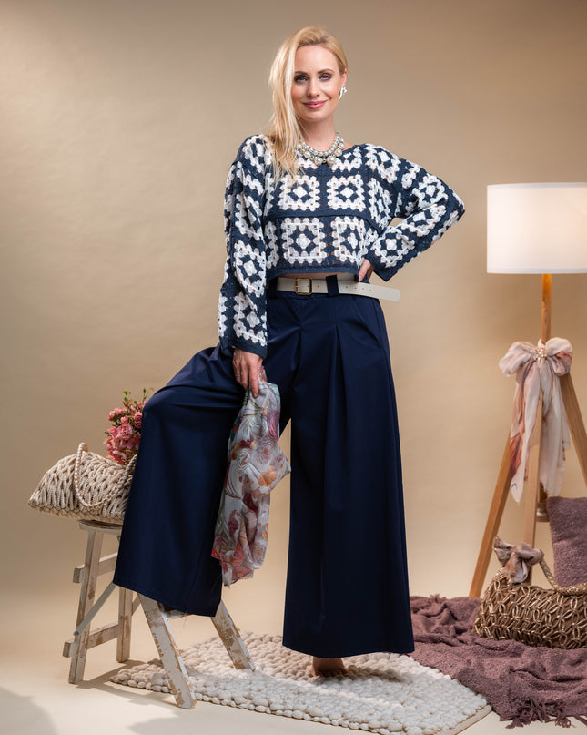 Temno modre široke hlače